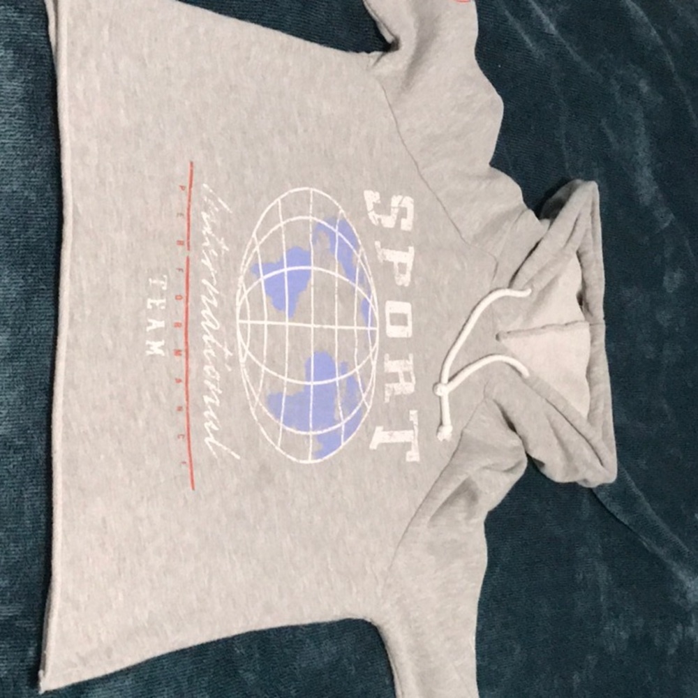 Grey cropped hoodie
